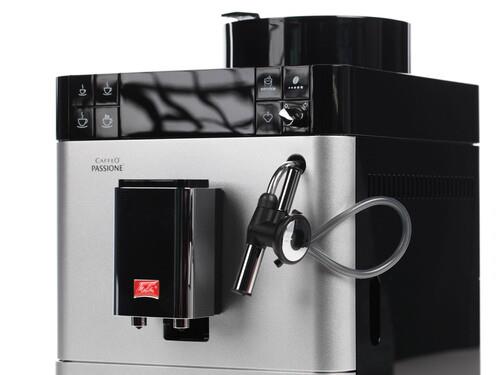 Кофемашина автоматическая Melitta Caffeo Passione F 530-101 серебристый