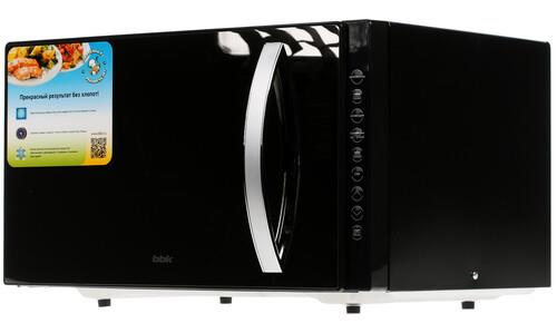 Микроволновая печь BBK 23MWC-881T/B-M зеркальный, черный