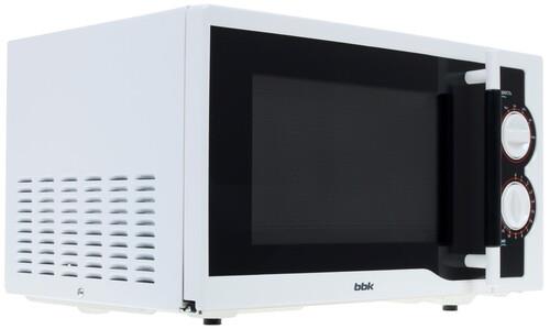 Микроволновая печь BBK 23MWS-928M/W белый