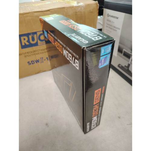 УЦ Материнская плата GIGABYTE B760M DS3H GEN5 (плохая упаковка, перепрошивка BIOS)