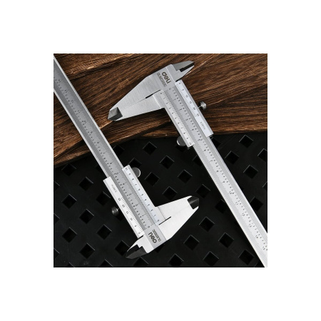 Штангенциркуль Deli DL92150C 150мм