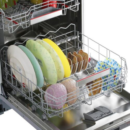 Встраиваемая посудомоечная машина Bosch SMV8YCX02E