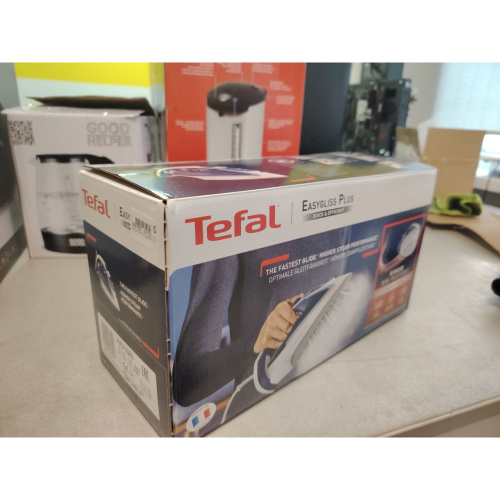 УЦ Утюг Tefal FV5715E0 (плохая упаковка, загнут носик)