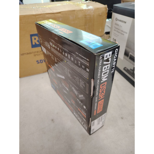 УЦ Материнская плата GIGABYTE B760M DS3H GEN5 (плохая упаковка, перепрошивка BIOS)